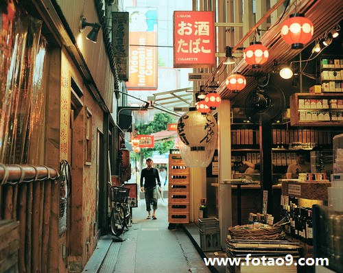 梦见别人开车掉入悬崖,解梦梦见别人开车掉入悬崖 梦见别人开车掉入悬崖,解梦梦见别人开车掉入悬崖