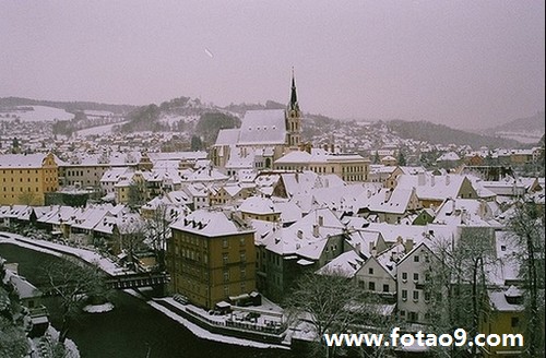 梦见别人掉进厕所被我救出,解梦梦见别人掉进厕所被我救出 梦见别人掉进厕所被我救出,解梦梦见别人掉进厕所被我救出