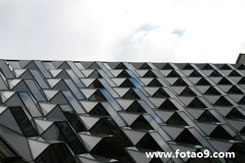 梦见黑云老房子塌了一个洞,解梦梦见黑云老房子塌了一个洞 梦见黑云老房子塌了一个洞,解梦梦见黑云老房子塌了一个洞