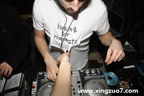 曼陀罗华2015年11月星座运势3 曼陀罗华2015年11月星座运势3