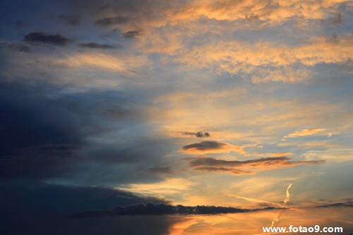 梦见朋友喝多躺地上,解梦梦见朋友喝多躺地上 梦见朋友喝多躺地上,解梦梦见朋友喝多躺地上