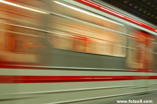 梦见夜里听收音机,解梦梦见夜里听收音机 梦见夜里听收音机,解梦梦见夜里听收音机