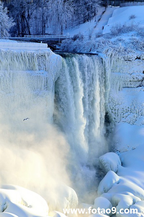 梦见飞机转圈圈,解梦梦见飞机转圈圈 梦见飞机转圈圈,解梦梦见飞机转圈圈
