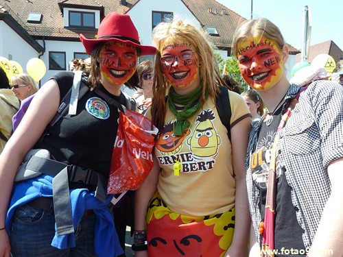 梦见拉尿把尿桶打翻,解梦梦见拉尿把尿桶打翻 梦见拉尿把尿桶打翻,解梦梦见拉尿把尿桶打翻