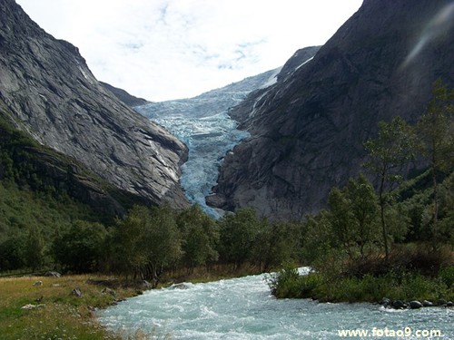 梦见插秧腿上很多蚂蝗,解梦梦见插秧腿上很多蚂蝗 梦见插秧腿上很多蚂蝗,解梦梦见插秧腿上很多蚂蝗