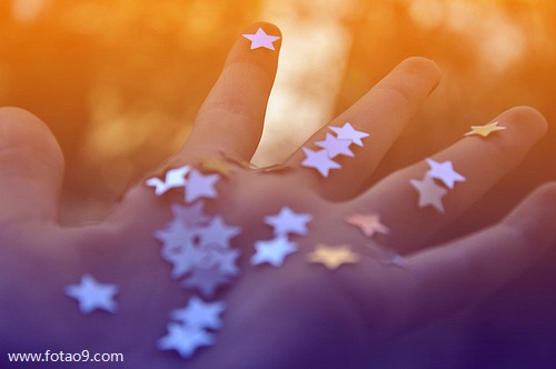 梦见自已从悬崖上掉下来,解梦梦见自已从悬崖上掉下来 梦见自已从悬崖上掉下来,解梦梦见自已从悬崖上掉下来