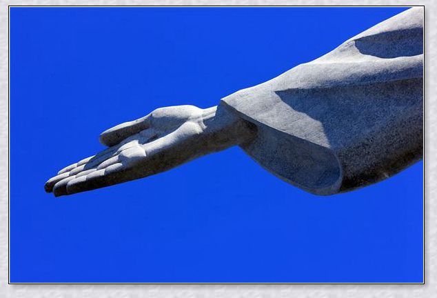 梦见与初恋女友重逢遭到陷害逃亡 梦见与初恋女友重逢遭到陷害逃亡